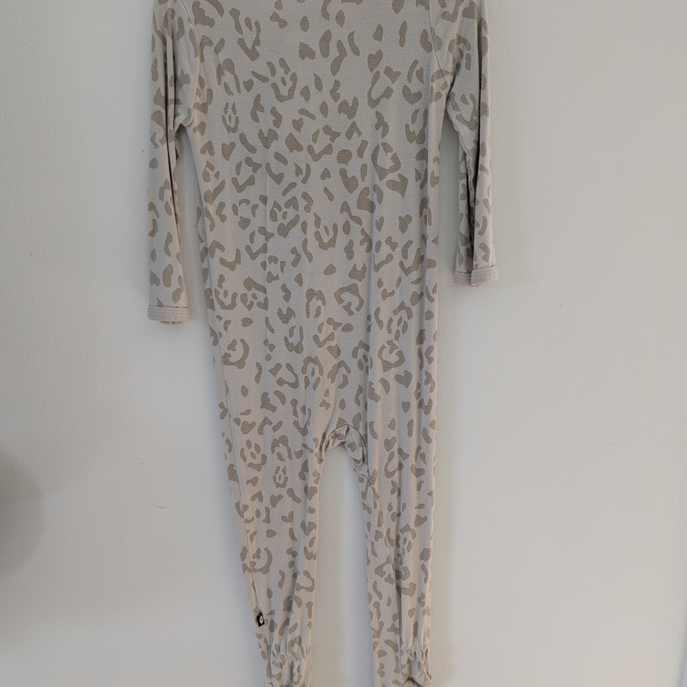 Leopard Print Kids One Piece - Picture 2 of 2